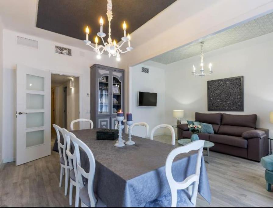 Appartamento Near Fcb Stadium Up To 8 One Car Free Parking Barcellona