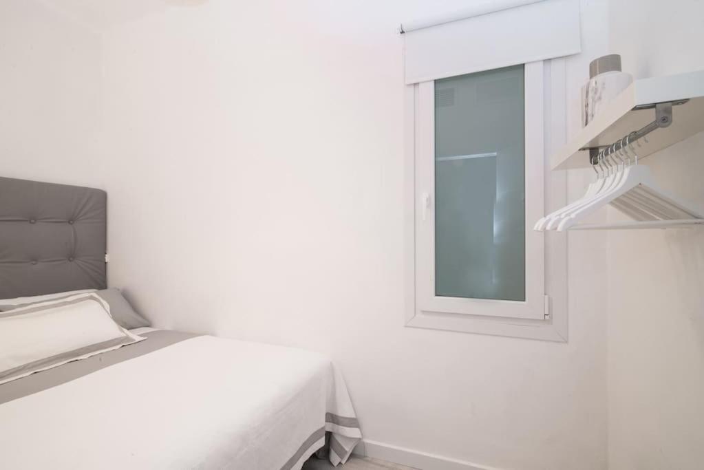 Appartamento Near Fcb Stadium Up To 8 One Car Free Parking *