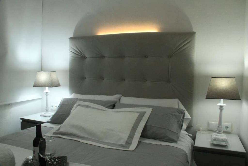Near Fcb Stadium Up To 8 One Car Free Parking * Barcellona