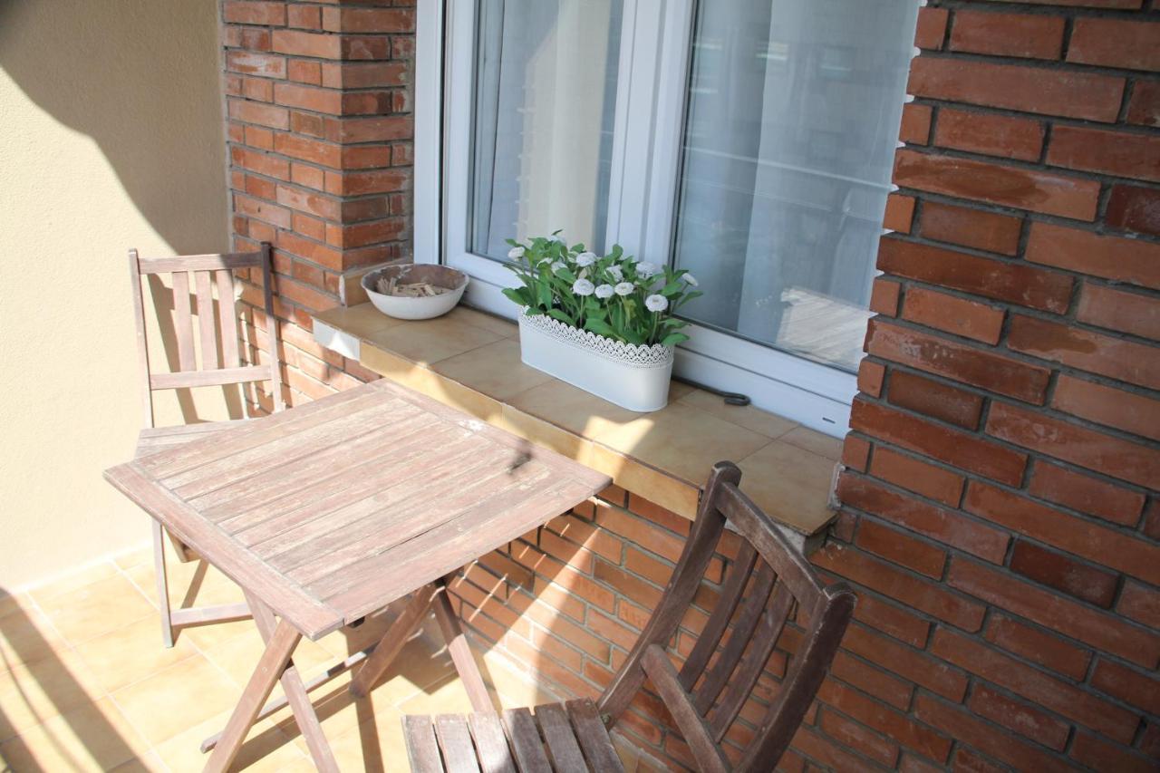 Near Fcb Stadium Up To 8 One Car Free Parking * Barcellona