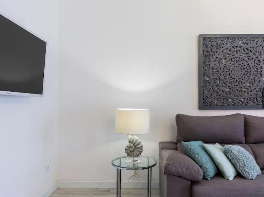 Apartamento Near Fcb Stadium Up To 8 One Car Free Parking *