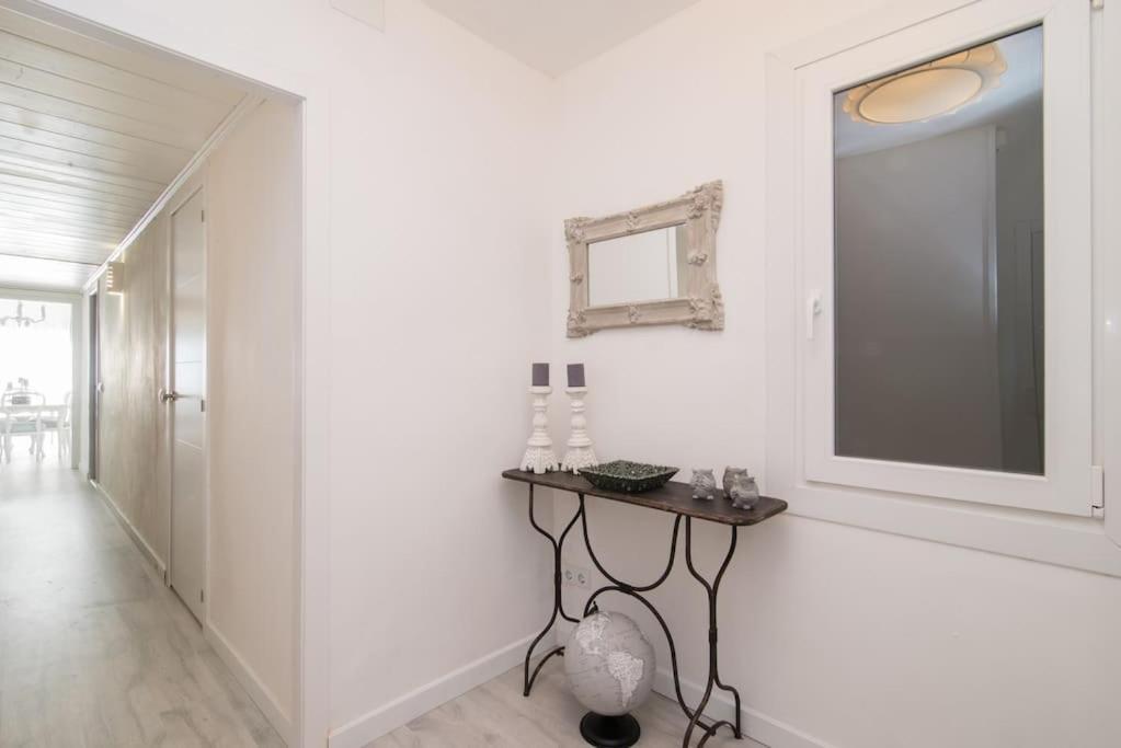 Apartamento Near Fcb Stadium Up To 8 One Car Free Parking